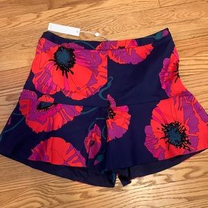 Trina Turk NWT dressy shorts (side zip)